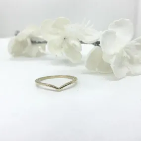 10k Gold Arrow Ring