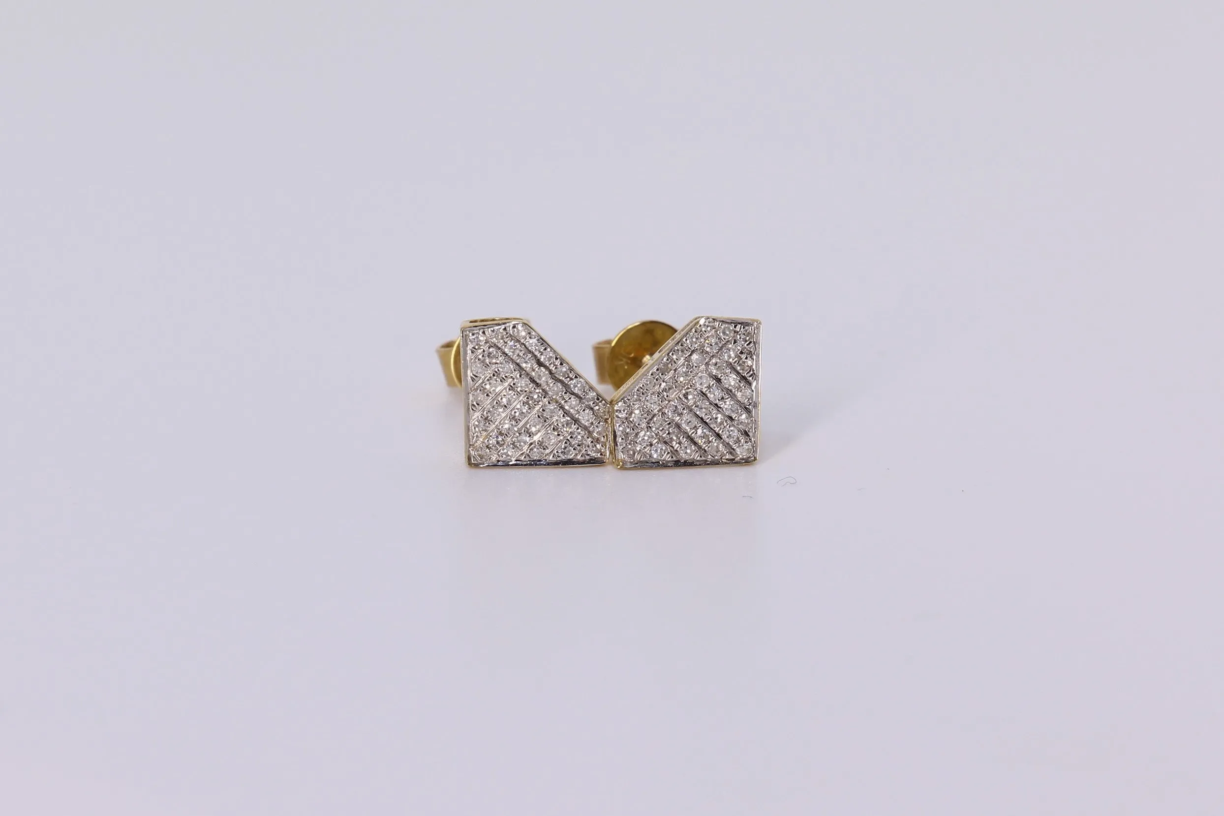 10k Yellow Gold Diamond Earrings .210Ctw