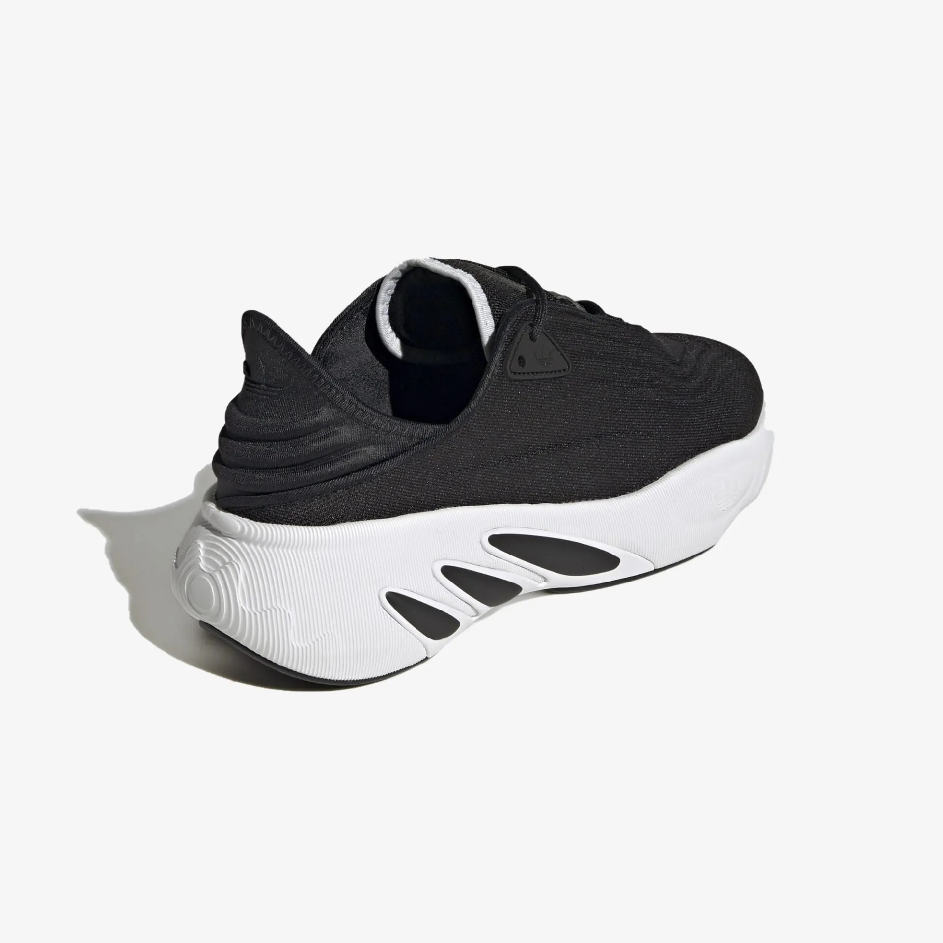 Adidas Originals | ADIFOM SLTN  { BLACK/WHITE