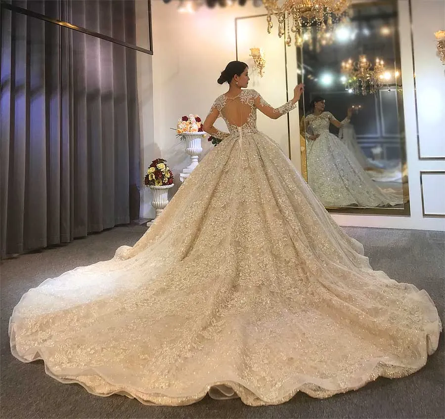 AM587 Haute Couture Pearl Beaded Crystal Beaded Luxury Backless Long Sleeve Ball Gown Wedding Dress