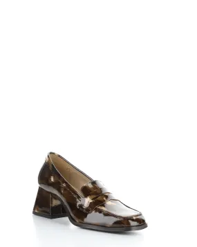 AMALIE HUESO BROWN Slip-on Shoes