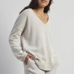 COTTON V JUMPER MACADAMIA