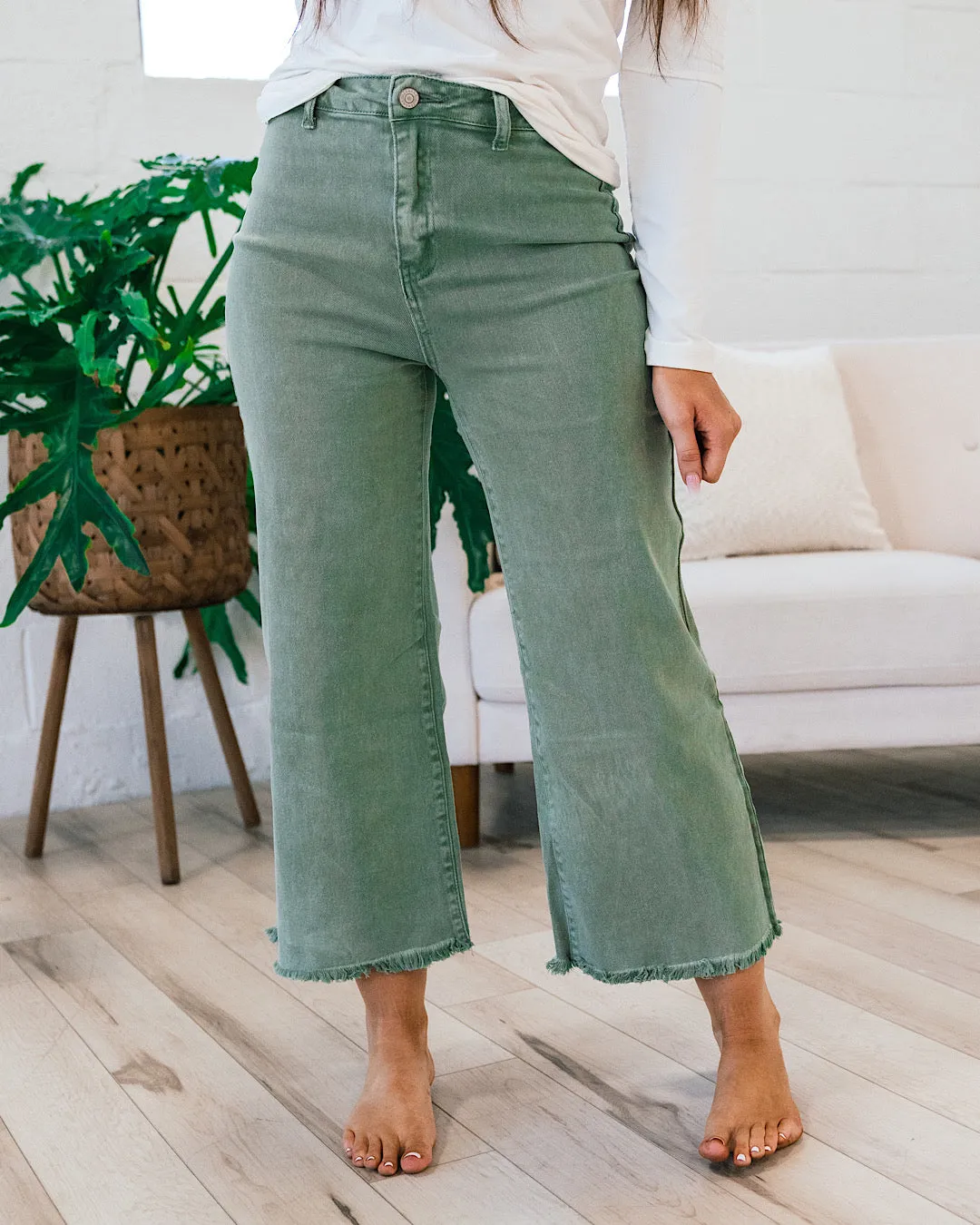 Mae Wide Leg Cropped Jeans - Olive