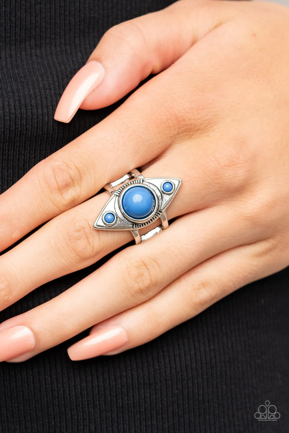 Pivoting Point - Blue Paparazzi Ring